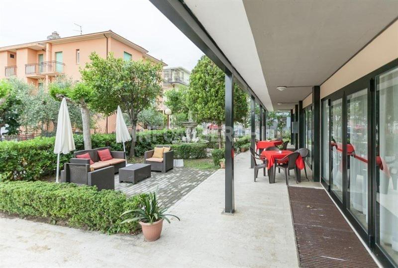 Hotel Paradiso Rímini Exterior foto